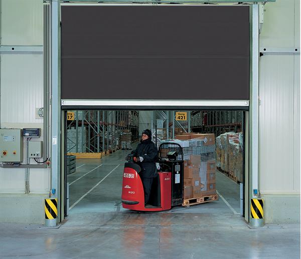 Des gammes complètes en logistique : innovations techniques pour les portes industrielles Hörmann 