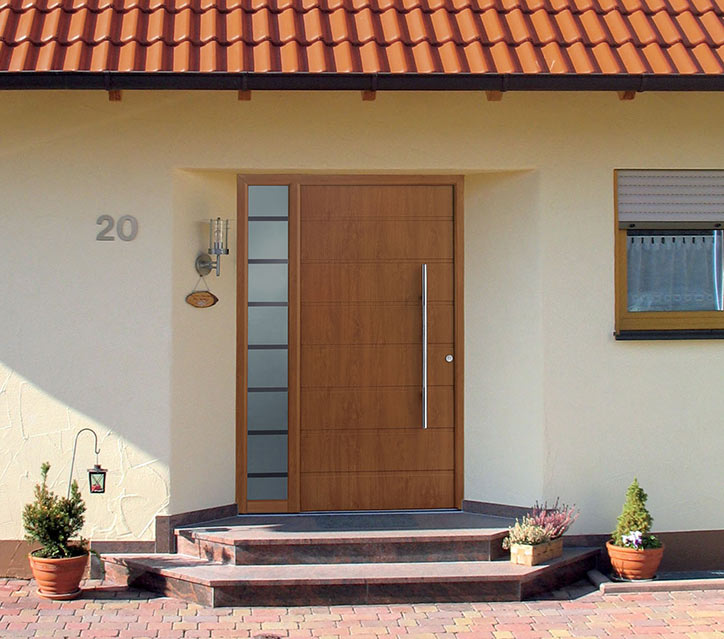 Des portes d'entrée en aluminium à l'aspect bois signées Hörmann France