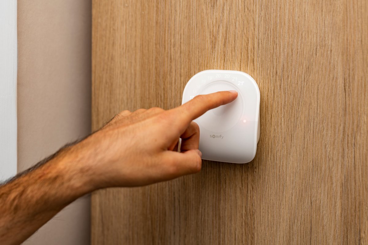 Somfy annonce de nouvelles fonctionnalités à son thermostat connecté